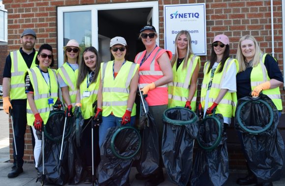 SYNETIQ clean up the streets with team litter pick